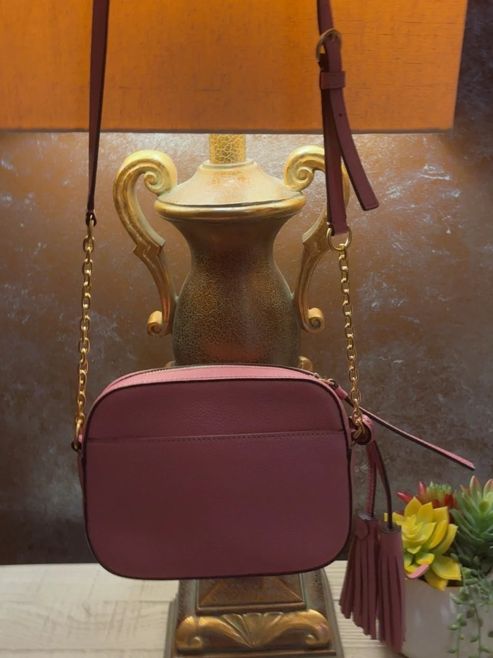 Like New ~ Tory Burch Dusty Rose Pebbled Leather Crossbody Camera Bag